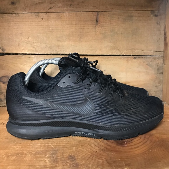 Nike Shoes - Nike Zoom Pegasus 34 Running Sneakers